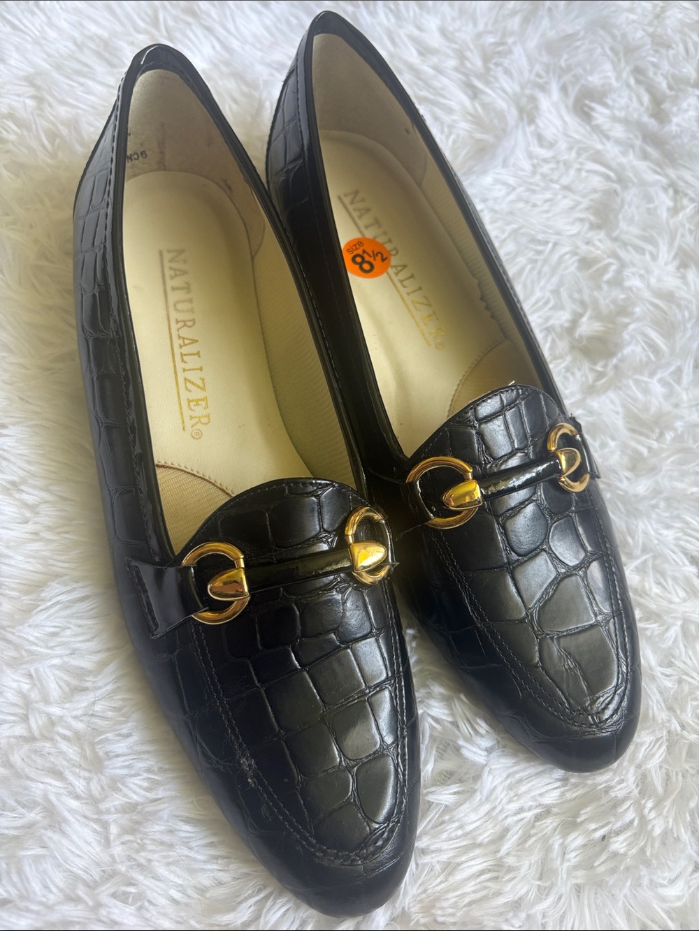 Naturalizer Black Croc Effect Leather Finish Loafers Size 8 1/2 Narrow